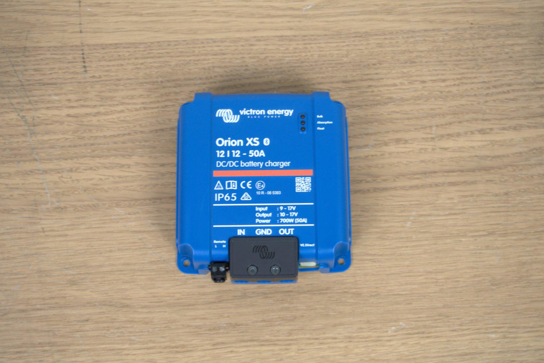 B0104 Orion XS ej VHF 1212-50A non-iso DC-DC charger