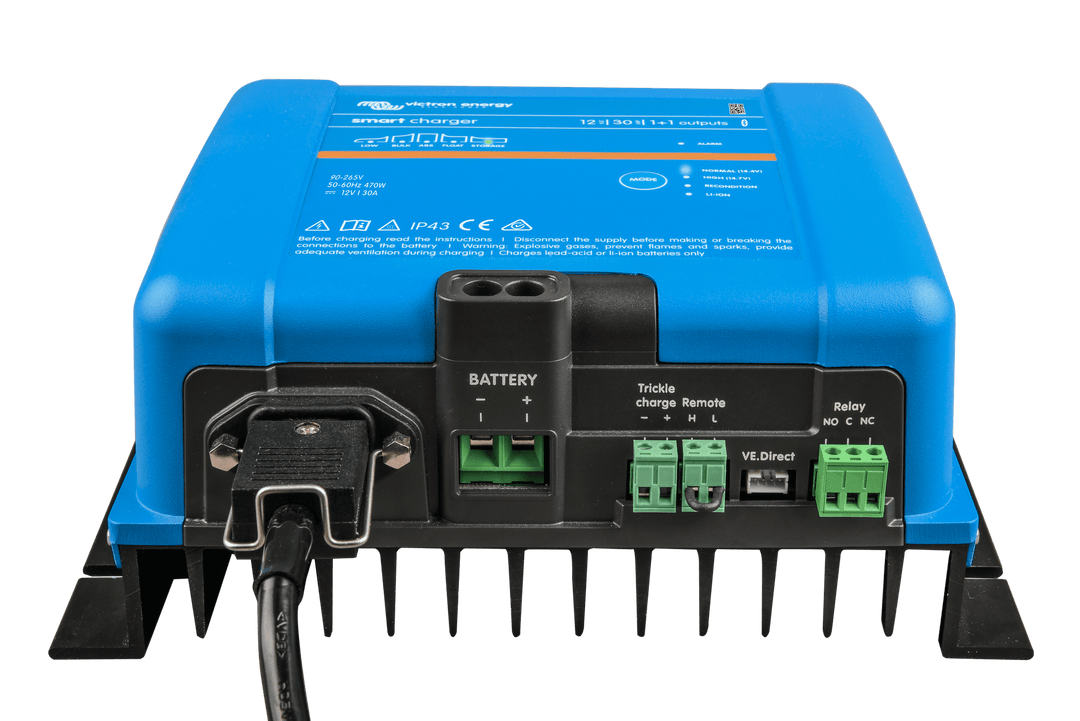 Smart IP43 Charger 12V 30A 11 outputs front-angle 1