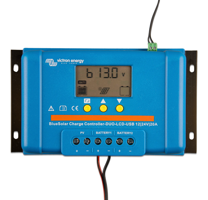 BlueSolar Charge Controller DUO LCD USB 12-24V-20A top  display 1