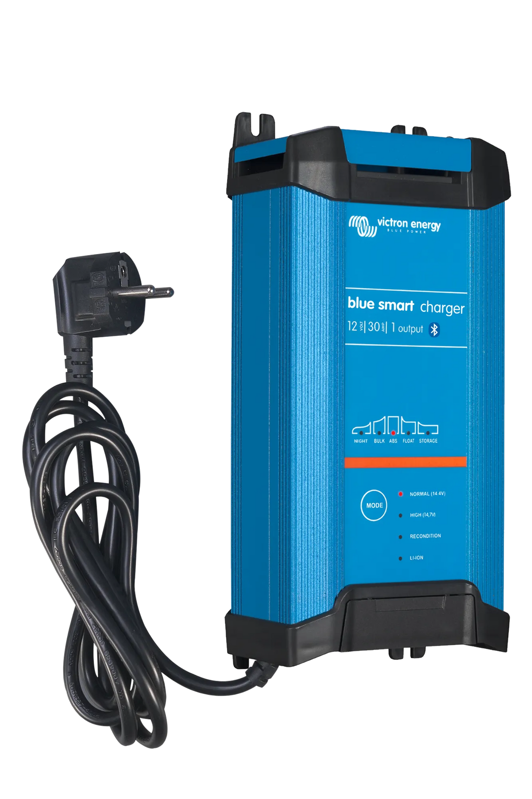 Blue Smart IP22 Charger 12V 30A 1 230V left-cable