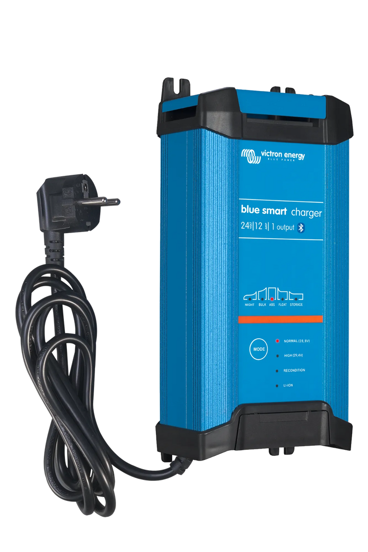 Blue Smart IP22 Charger 24V 12A 1 230V left-cable