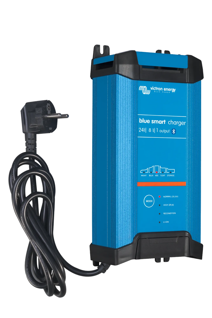 Blue Smart IP22 Charger 24V 8A 1 230V left-cable