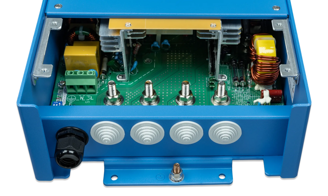 CCH012040000_Centaur Charger 12-403 120-240V conn open