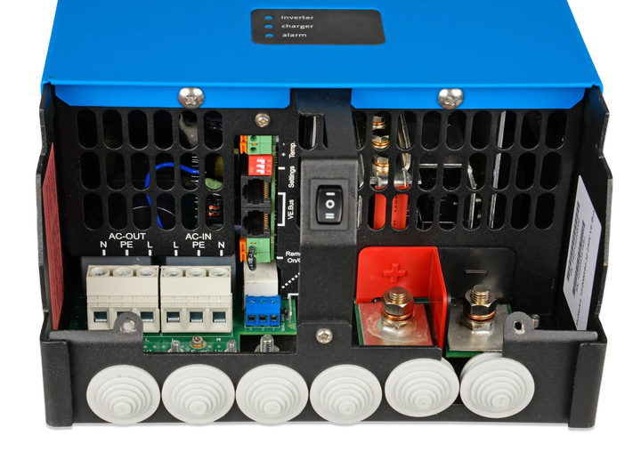 PMP122200000_MultiPlus 12 2000VA 80 230V bottom_open5 1