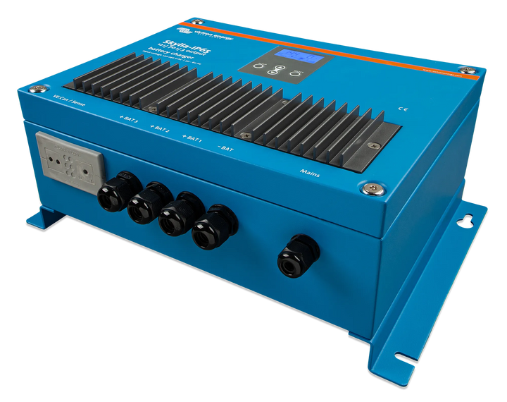 Skylla-I65 12V 70A 3 outputs left