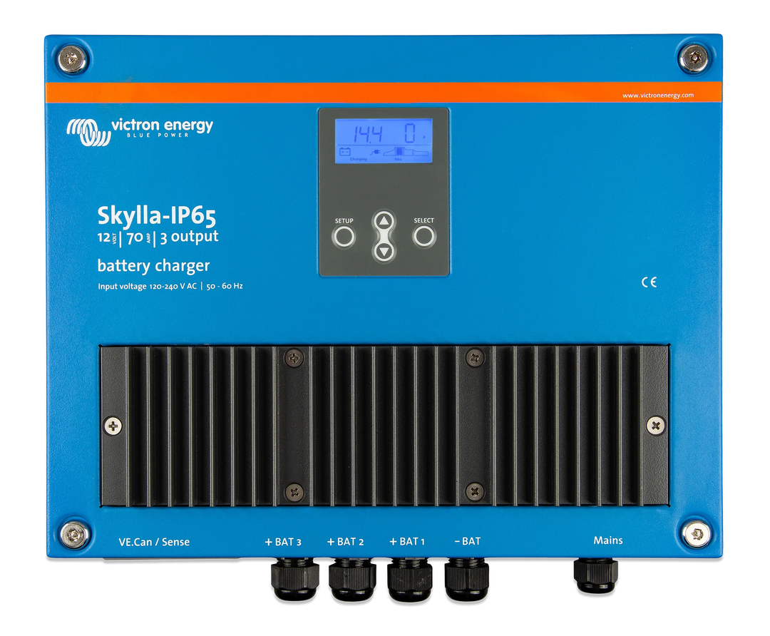 Skylla-I65 12V 70A 3 outputs top