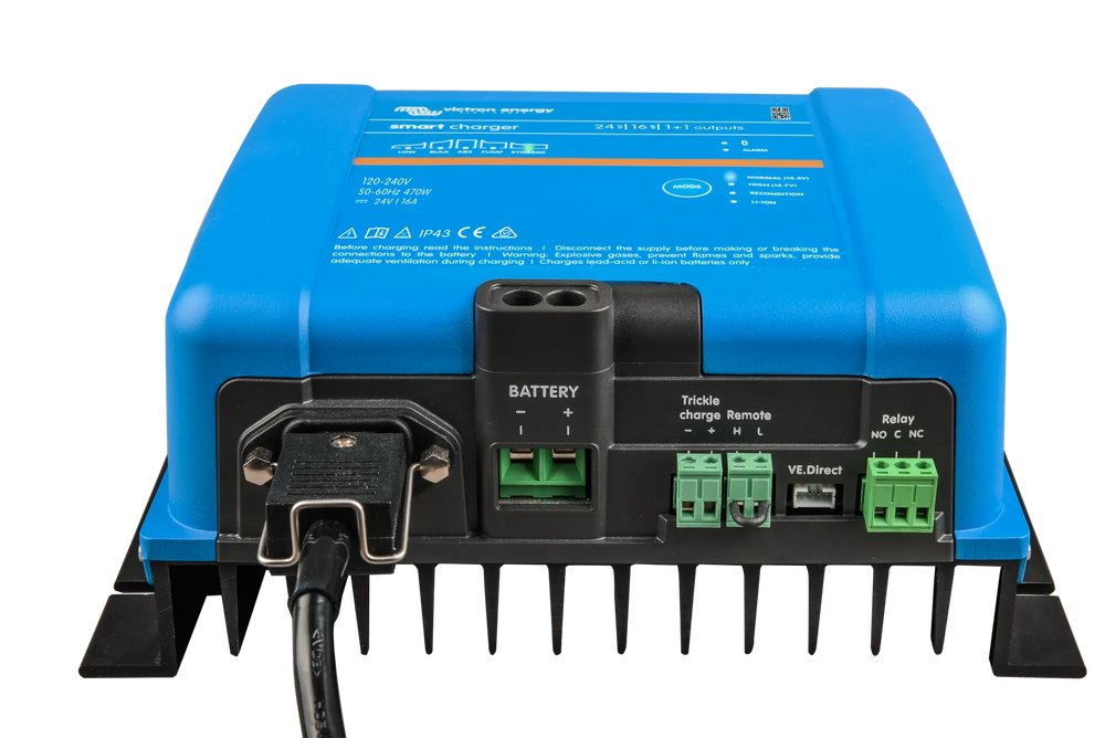 Smart IP43 Charger 24V 16A 120-240V 11 outputs front 2