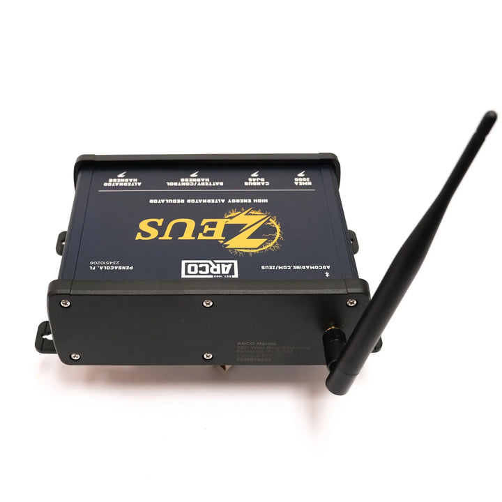 Zeus-back-antenna-up